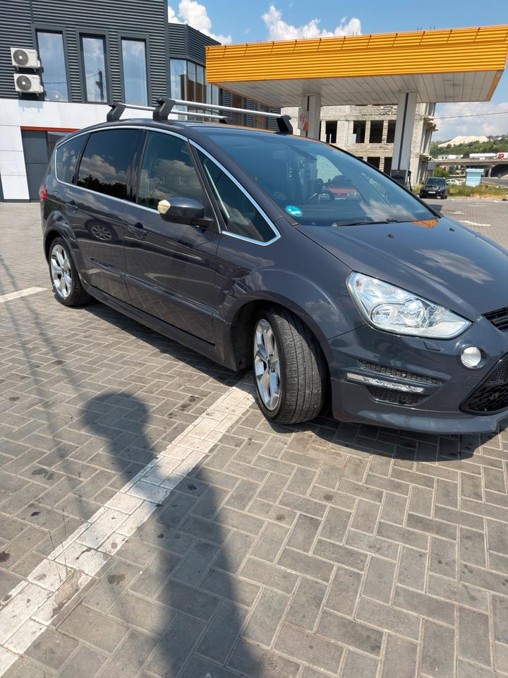 Ford S-Max 2012 — photo 5