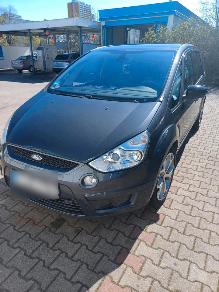Ford S-Max, 2009