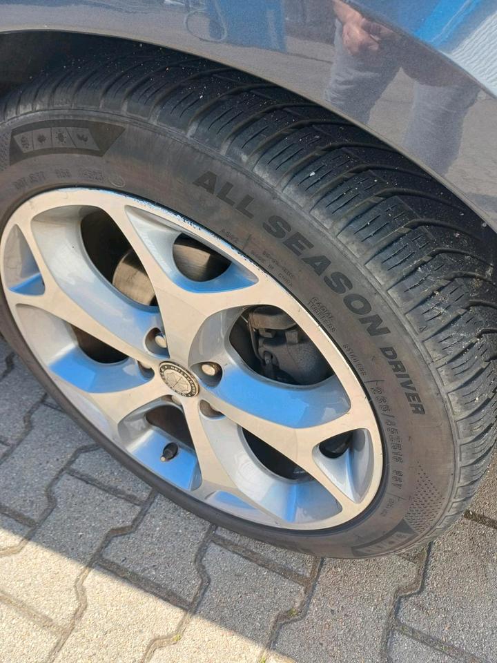 Ford S-Max 2009 — photo 12