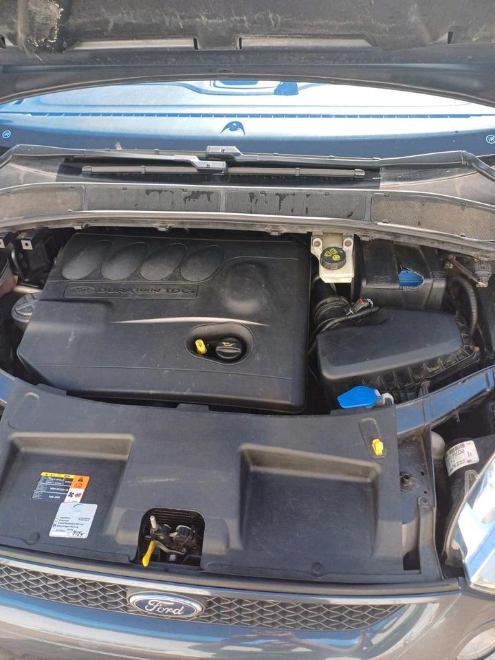 Ford S-Max 2009 — photo 13