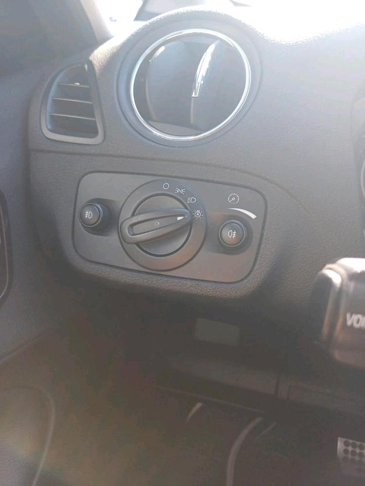Ford S-Max 2009 — photo 19
