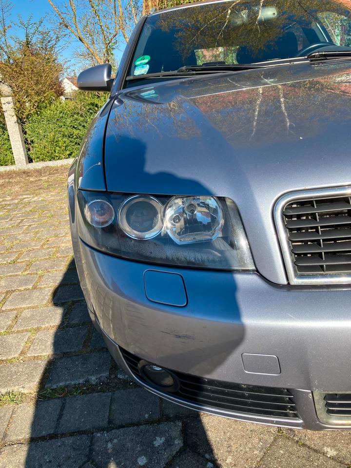 Audi A4 2004 — photo 18