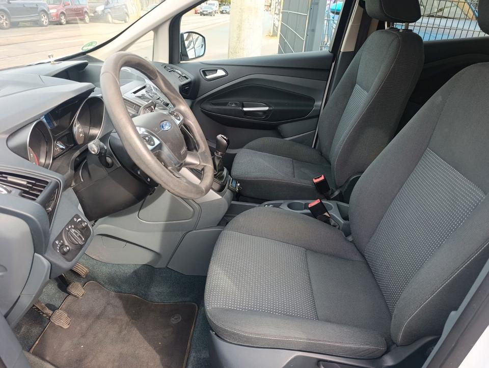 Ford Grand C-Max 2012 — photo 17