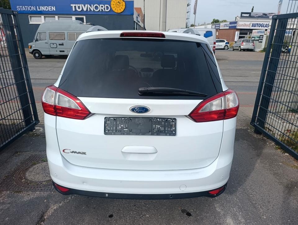 Ford Grand C-Max 2012 — photo 5