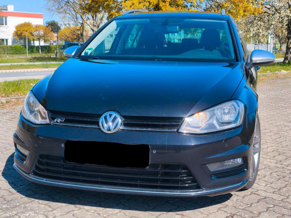 Volkswagen Weitere VW 2014 — вигляд ззаду