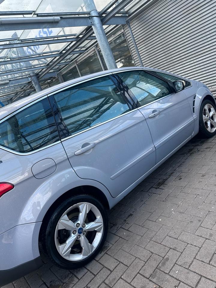 Ford S-Max 2012 — photo 5