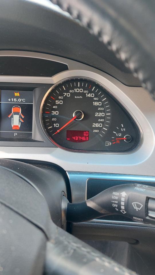 Audi A6 2011 — photo 14