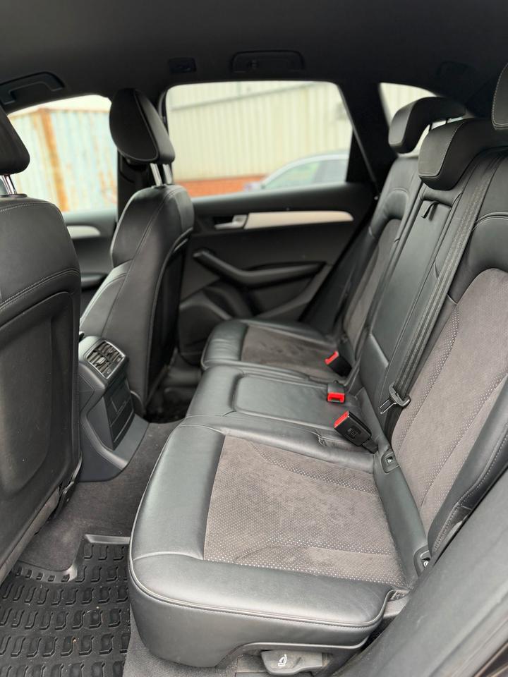 Audi Q5 2010 — photo 9