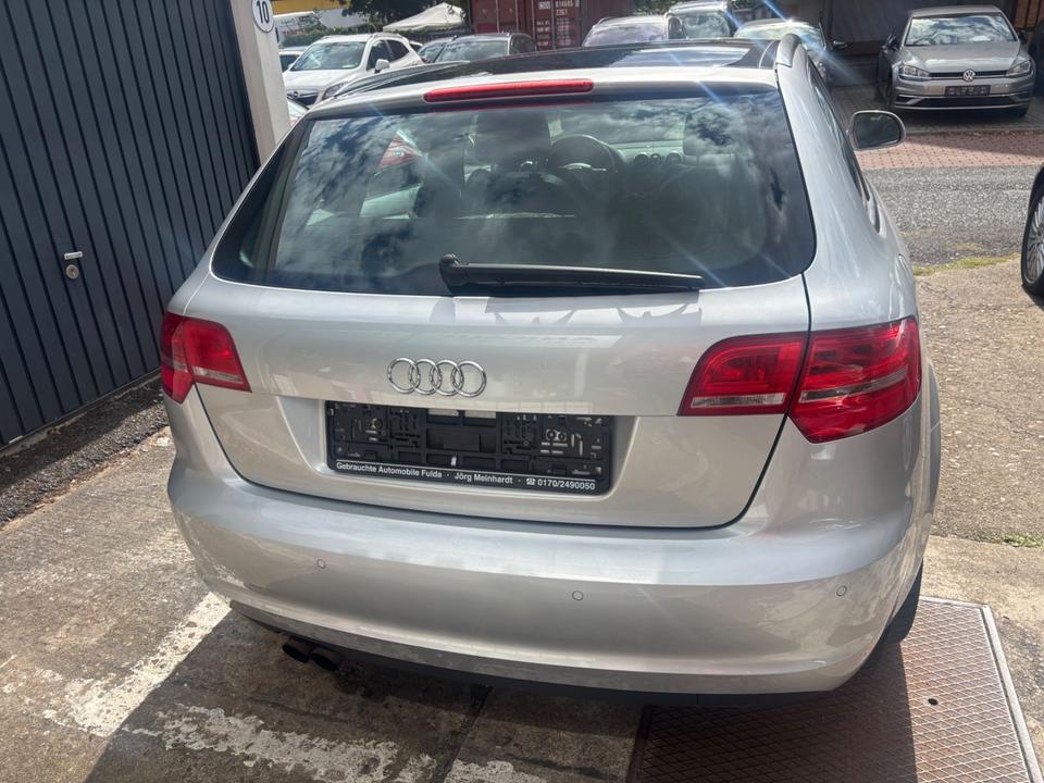 Audi A3 2009 — engine