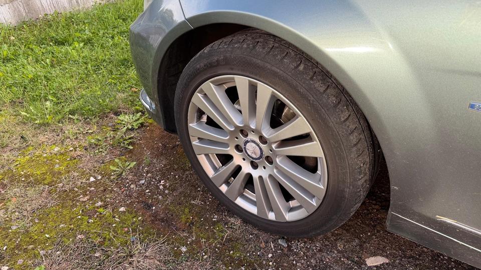 Mercedes Benz C 220 2011 — photo 13