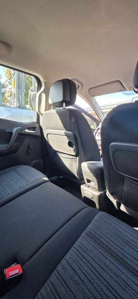 Opel Meriva 2014 — photo 10