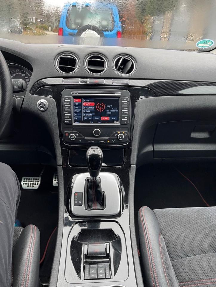 Ford S-Max 2013 — photo 10
