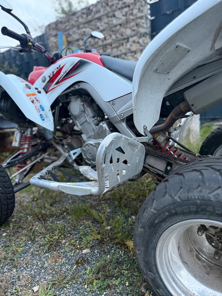 Yamaha Raptor 700R | LOF | 1.414 km | HU 06/2028 2010 — салон