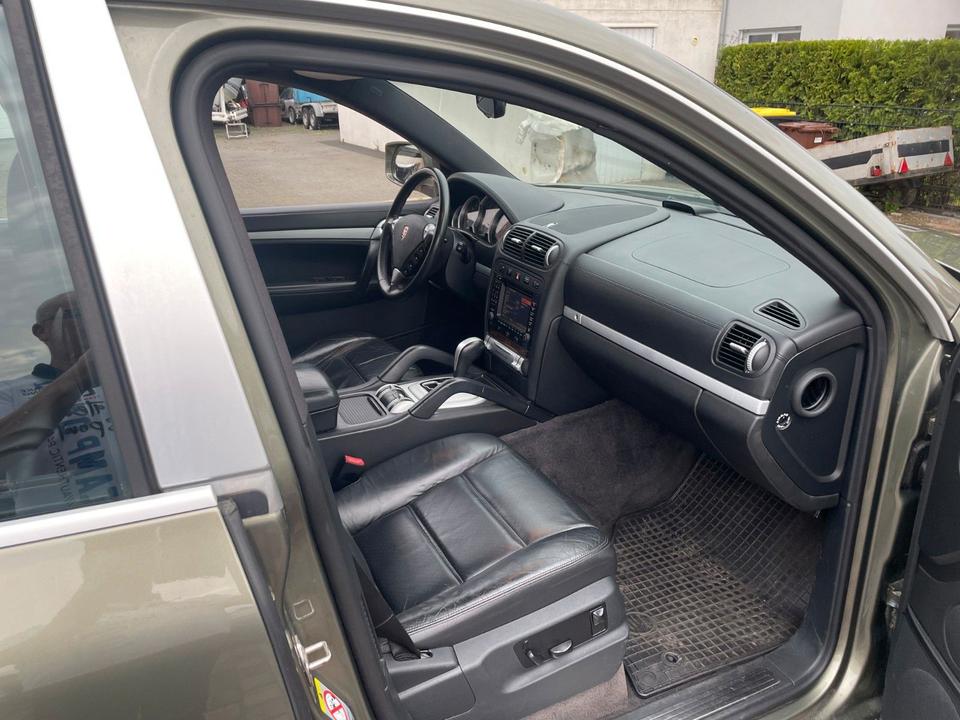 Porsche Cayenne 2007 — photo 13