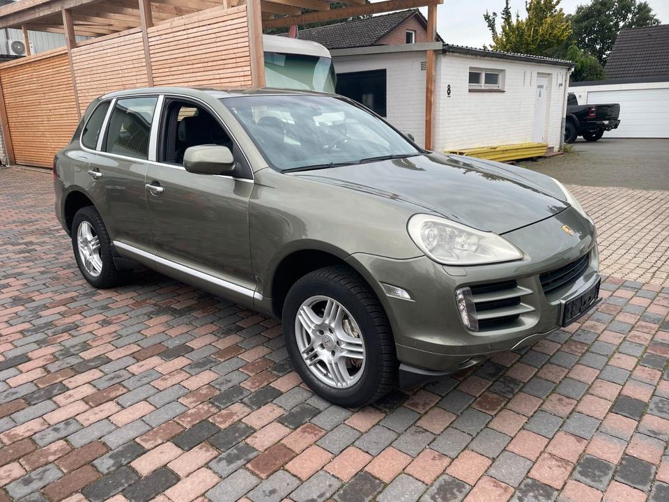 Porsche Cayenne 2007 — interior