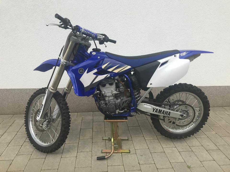 Yamaha Motocross Motorrad 2005 — photo 10