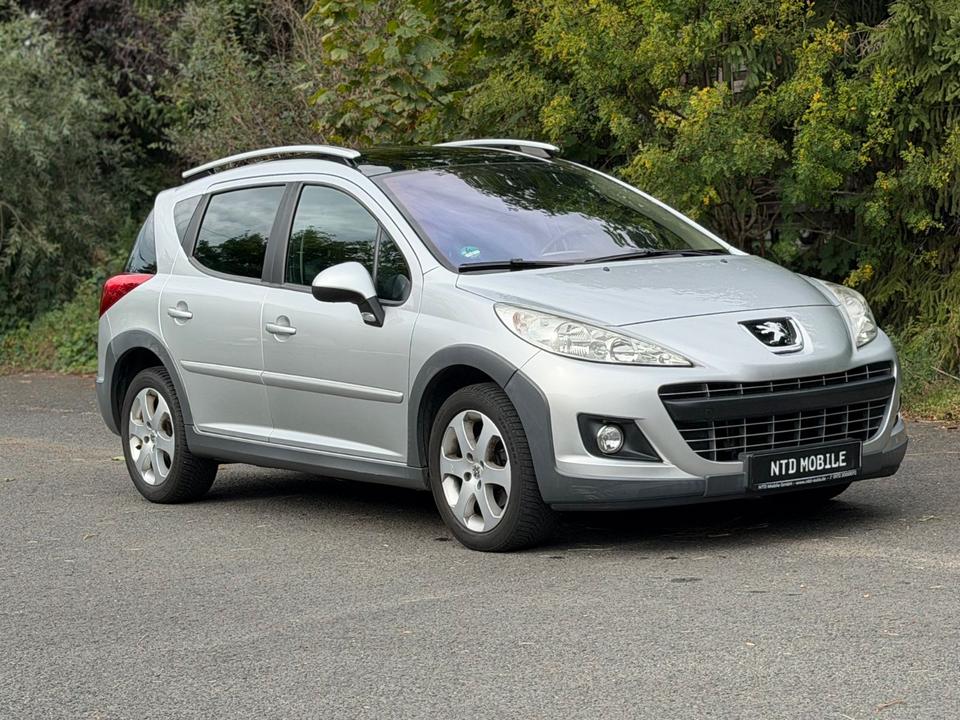 Peugeot 207 2010 — photo 18