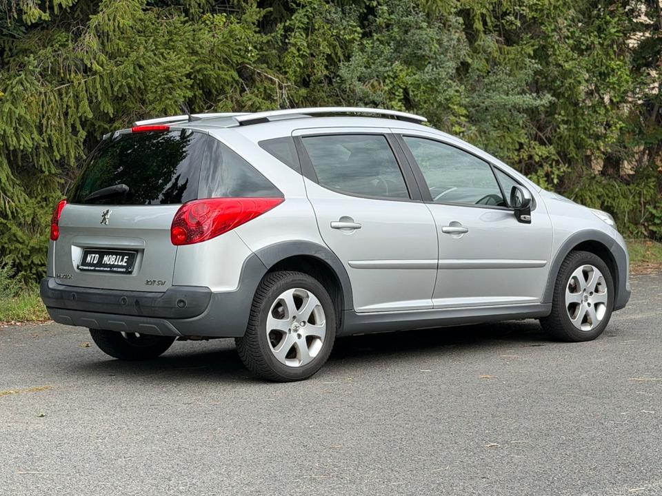 Peugeot 207 2010 — photo 20