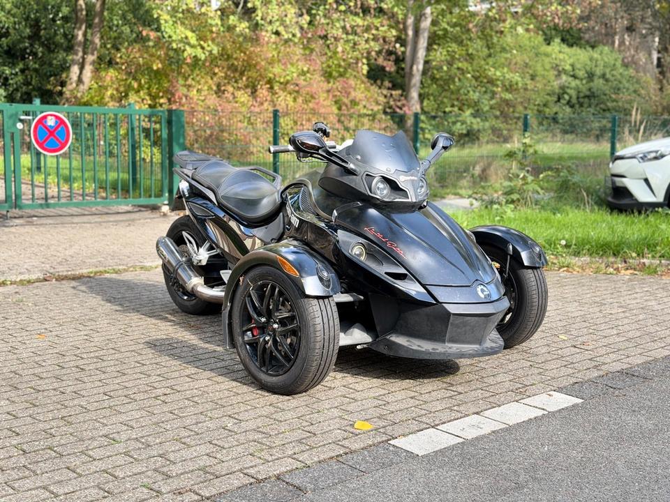 Weitere Motorräder Reserviert •Can am Spyder 1000 2010 — vehicle for AFU Ukraine