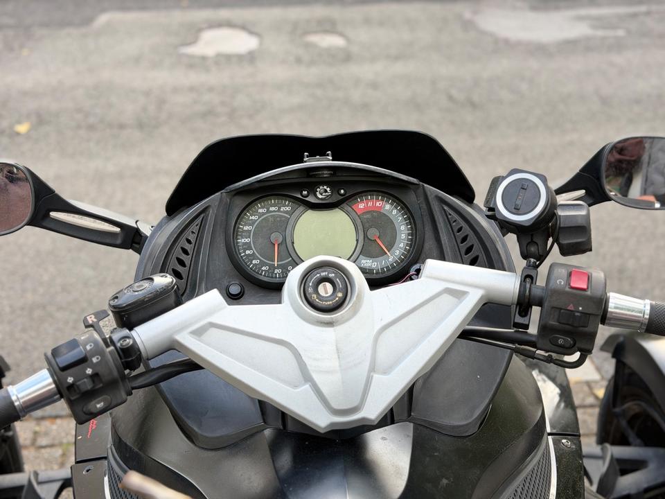 Weitere Motorräder Reserviert •Can am Spyder 1000 2010 — photo 10