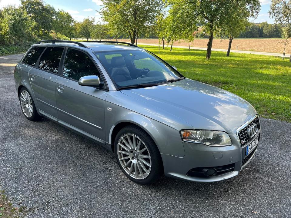 Audi A4 2005 — photo 18