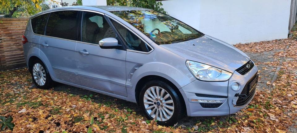 Ford S-Max, 2010