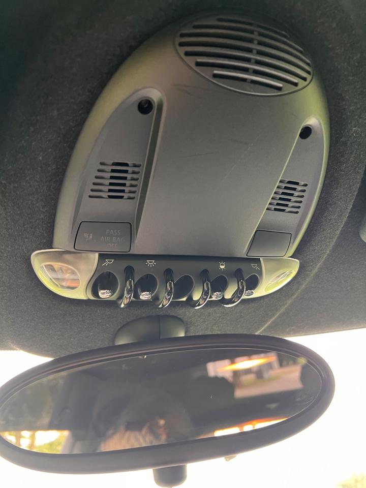 Mini Cooper S Clubman 2009 — photo 12