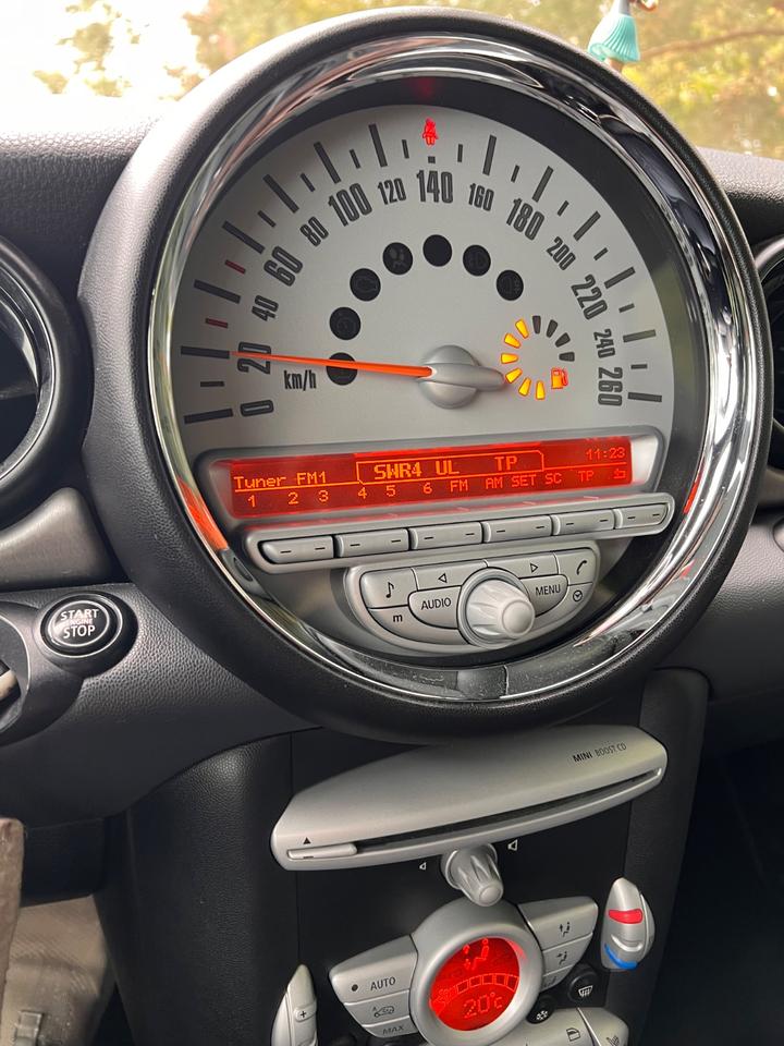 Mini Cooper S Clubman 2009 — photo 14