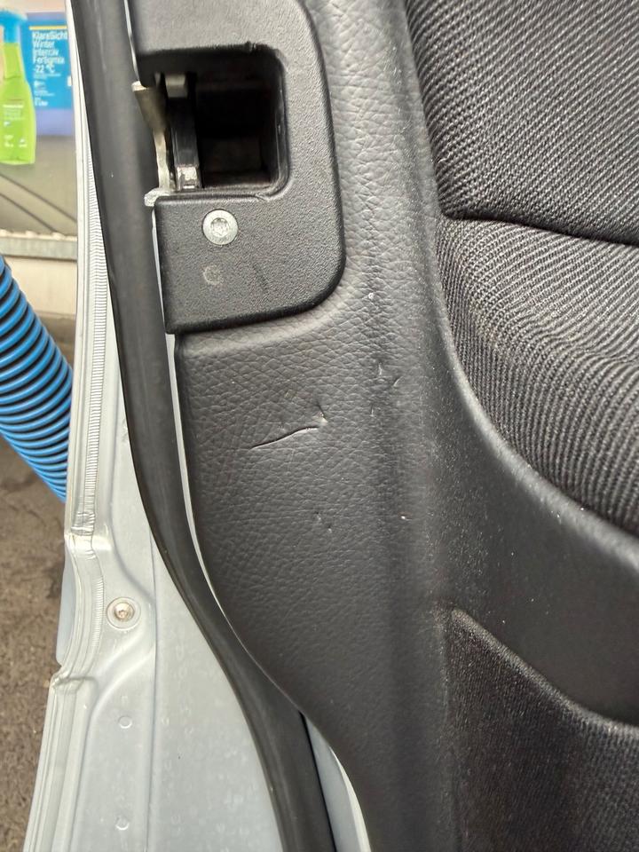Mercedes Benz C 200 2006 — photo 17