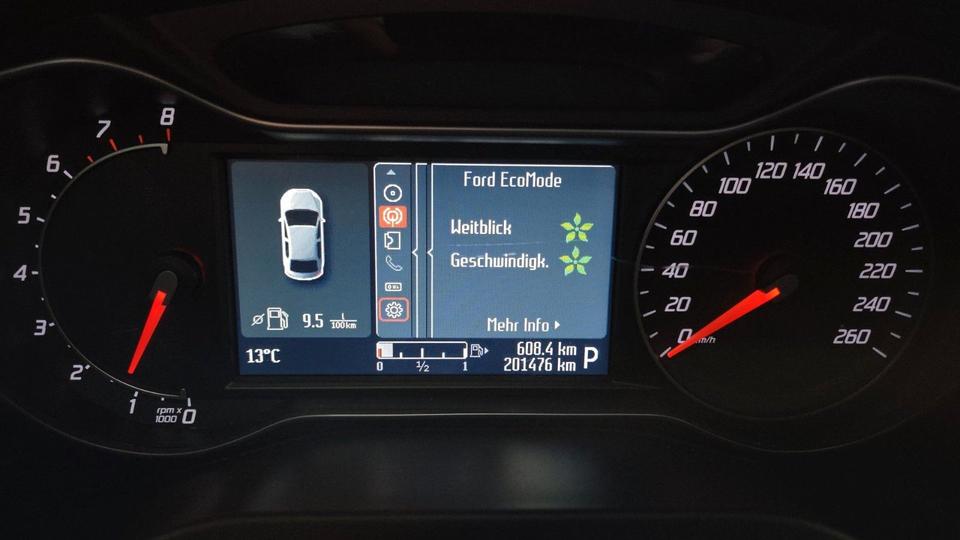 Ford S-Max 2011 — photo 6