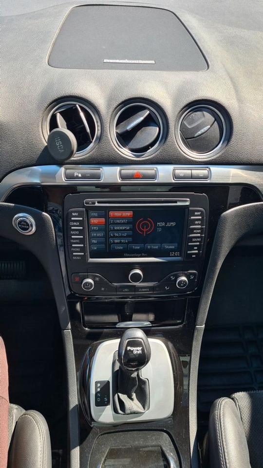 Ford S-Max 2011 — photo 7