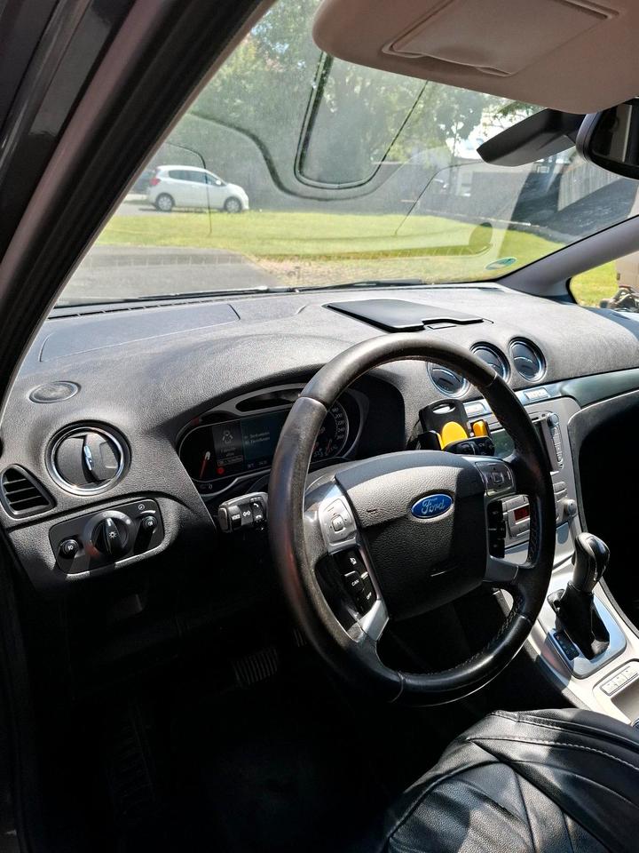 Ford S-Max 2007 — photo 19