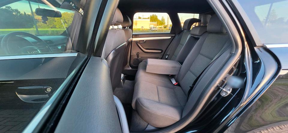 Audi A4 2007 — photo 14