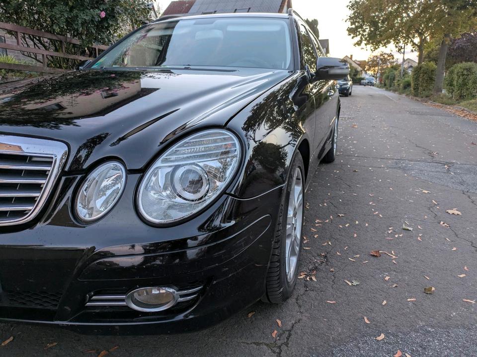 Mercedes Benz E 200 2008 — photo 15