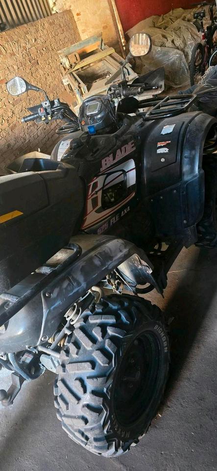 Weitere Motorräder Gelöscht • Quad Blade 525 4x4 2009 — photo 5