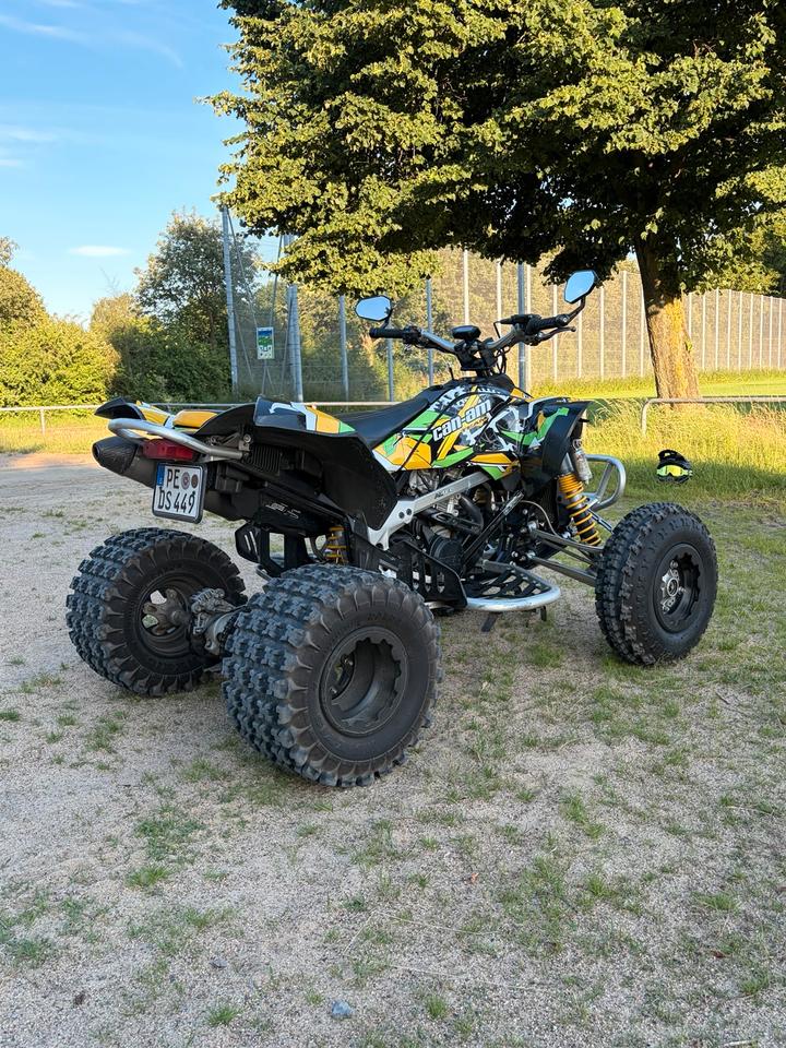 Weitere Motorräder Gelöscht • Can Am ds 450 2010 — interior