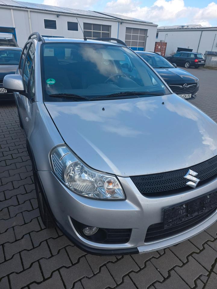 Suzuki SX4 S-Cross 2006 — interior