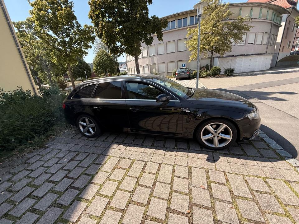 Audi A4 2010 — rear view