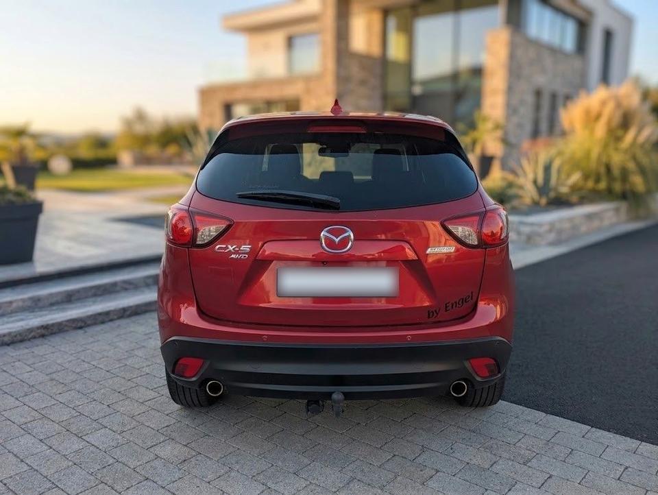 Mazda CX-5 2014 — rear view