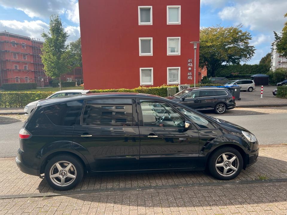 Ford S-Max 2009 — photo 12