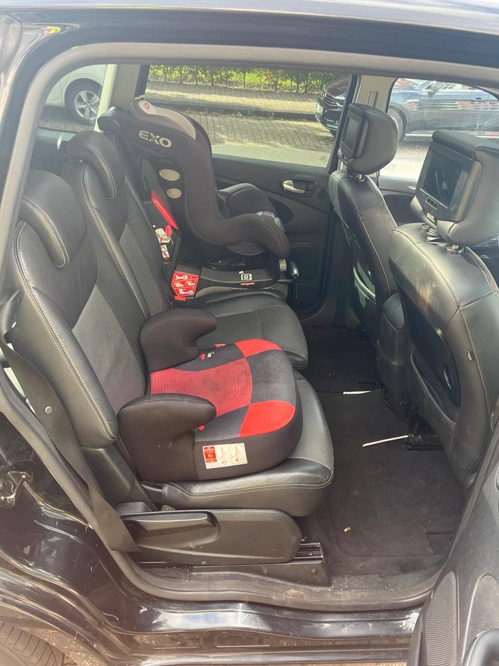 Ford S-Max 2009 — photo 8