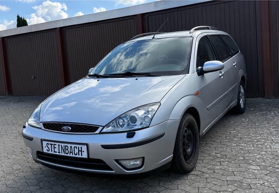 Ford Focus, 2004