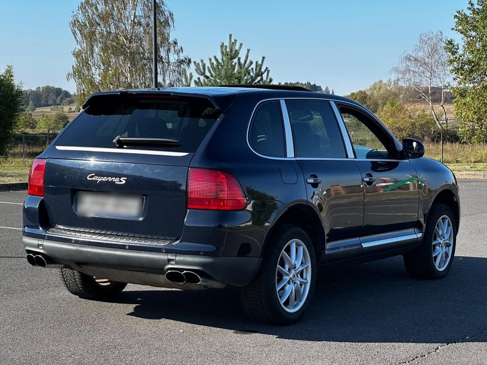 Porsche Cayenne 2005 — engine