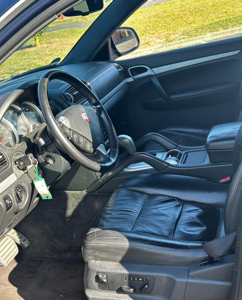 Porsche Cayenne 2005 — photo 6