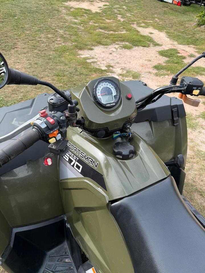  Polaris Sportsman Forest 570 ATV Quad LOF mit Zubehör - wenige Km 2013 — photo 9