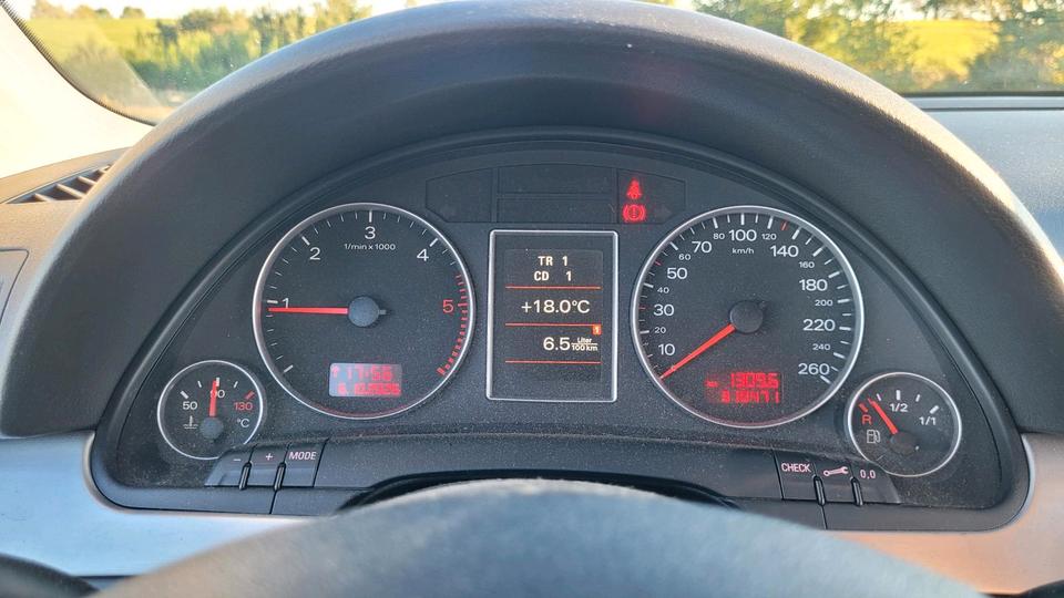 Audi A4 2006 — photo 10