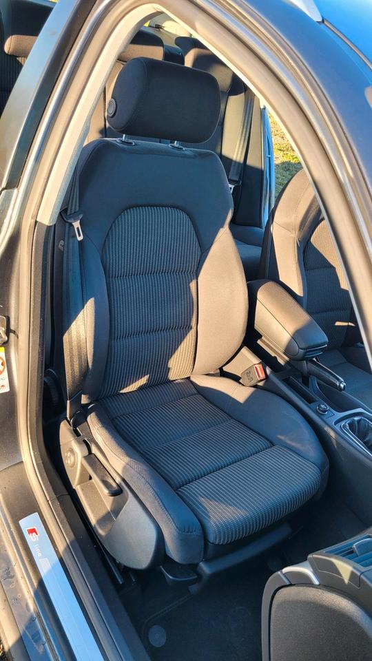 Audi A4 2006 — photo 11