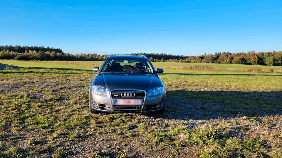 Audi A4 2006 — engine