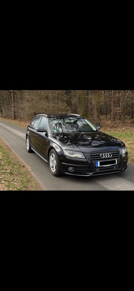 Audi A4 2010 — engine