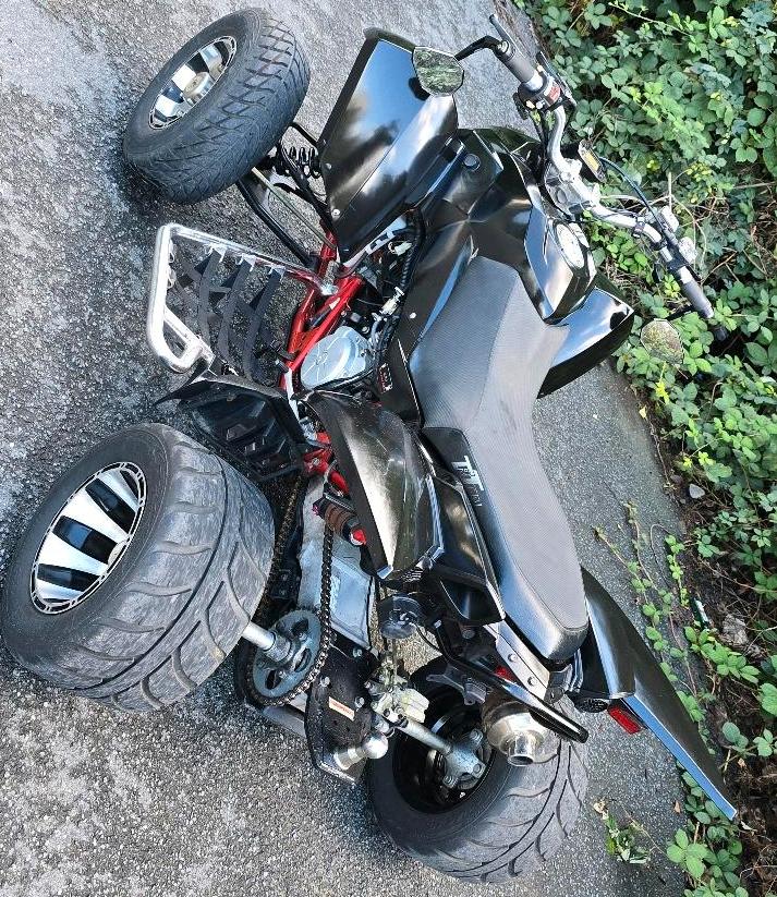 Weitere Motorräder Gelöscht • Triton 450 SM LOF Tüv Neu Quad ATV Aeon Adly 400 500 320 2011 — фото 7